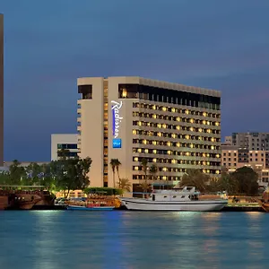 Radisson Blu Hotel, Deira Creek 5*, Dubai Verenigde Arabische Emiraten