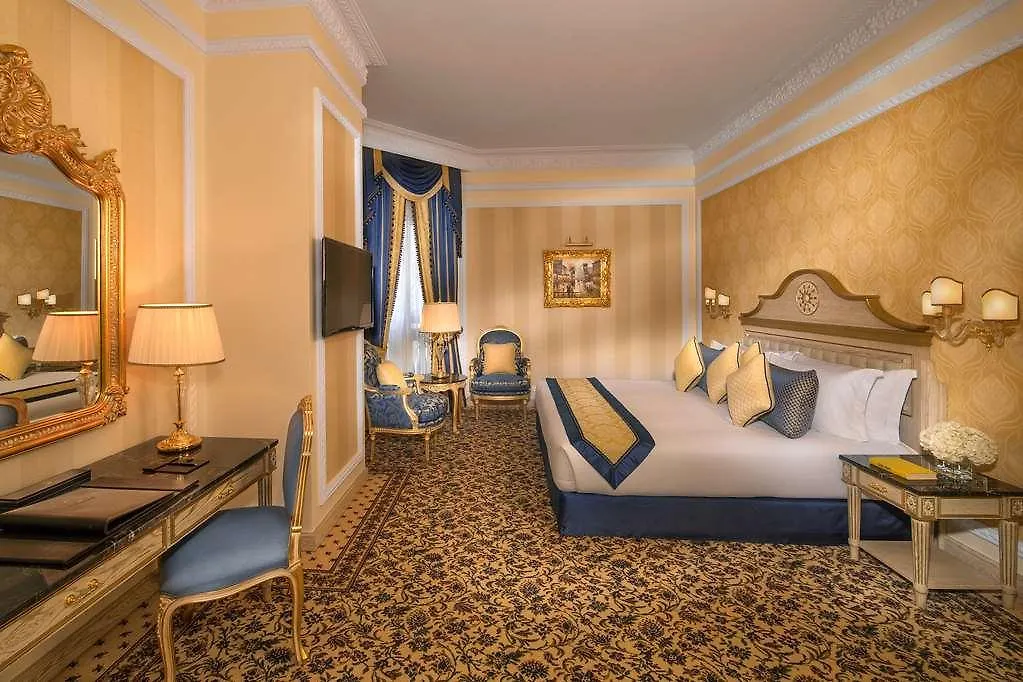 Royal Rose Abu Dhabi, A Curio Collection By Hilton Affiliated Hotel 5*,