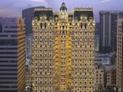 فندق رويال روز أبو ظبي